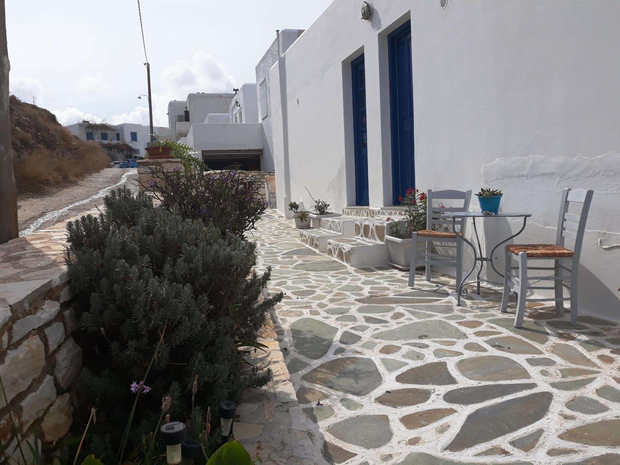Athina'S Blue Studios Náousa Buitenkant foto