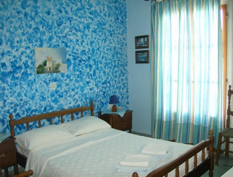 Athina'S Blue Studios Náousa Buitenkant foto