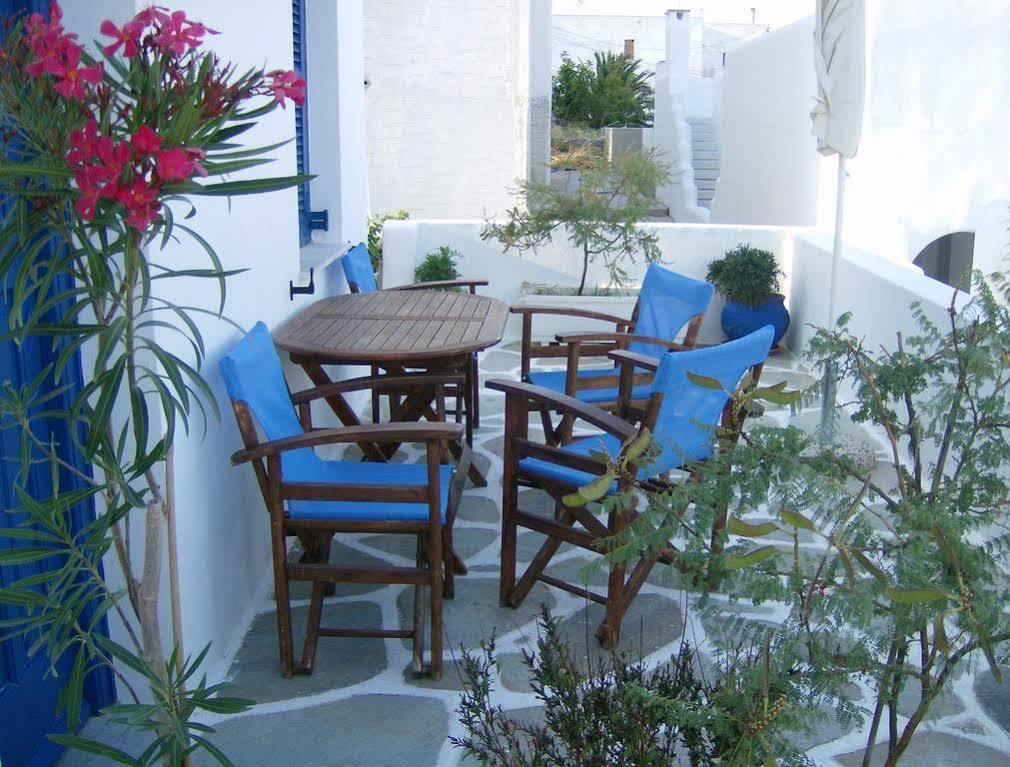 Athina'S Blue Studios Náousa Buitenkant foto